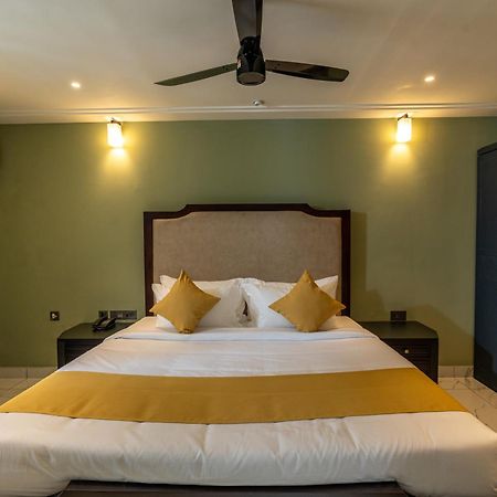 Court 11 By Dimora Hotel Kochi Exterior foto