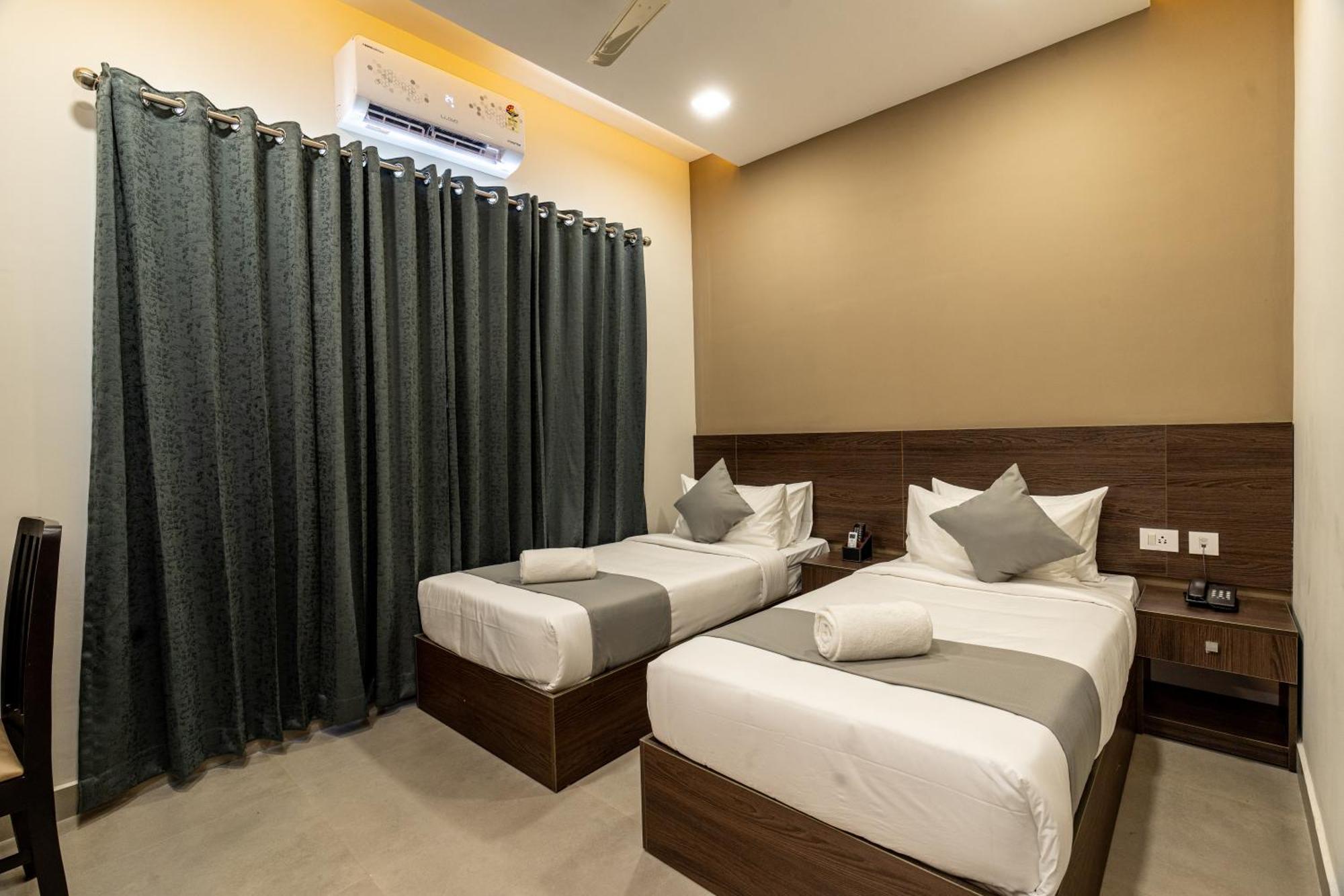 Court 11 By Dimora Hotel Kochi Exterior foto