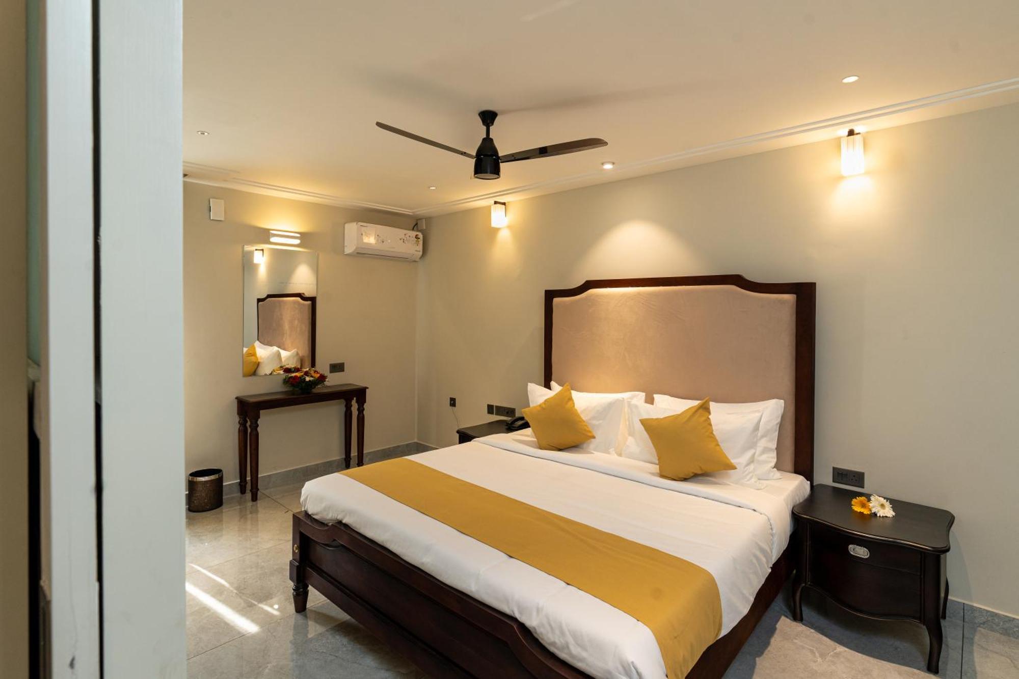 Court 11 By Dimora Hotel Kochi Exterior foto