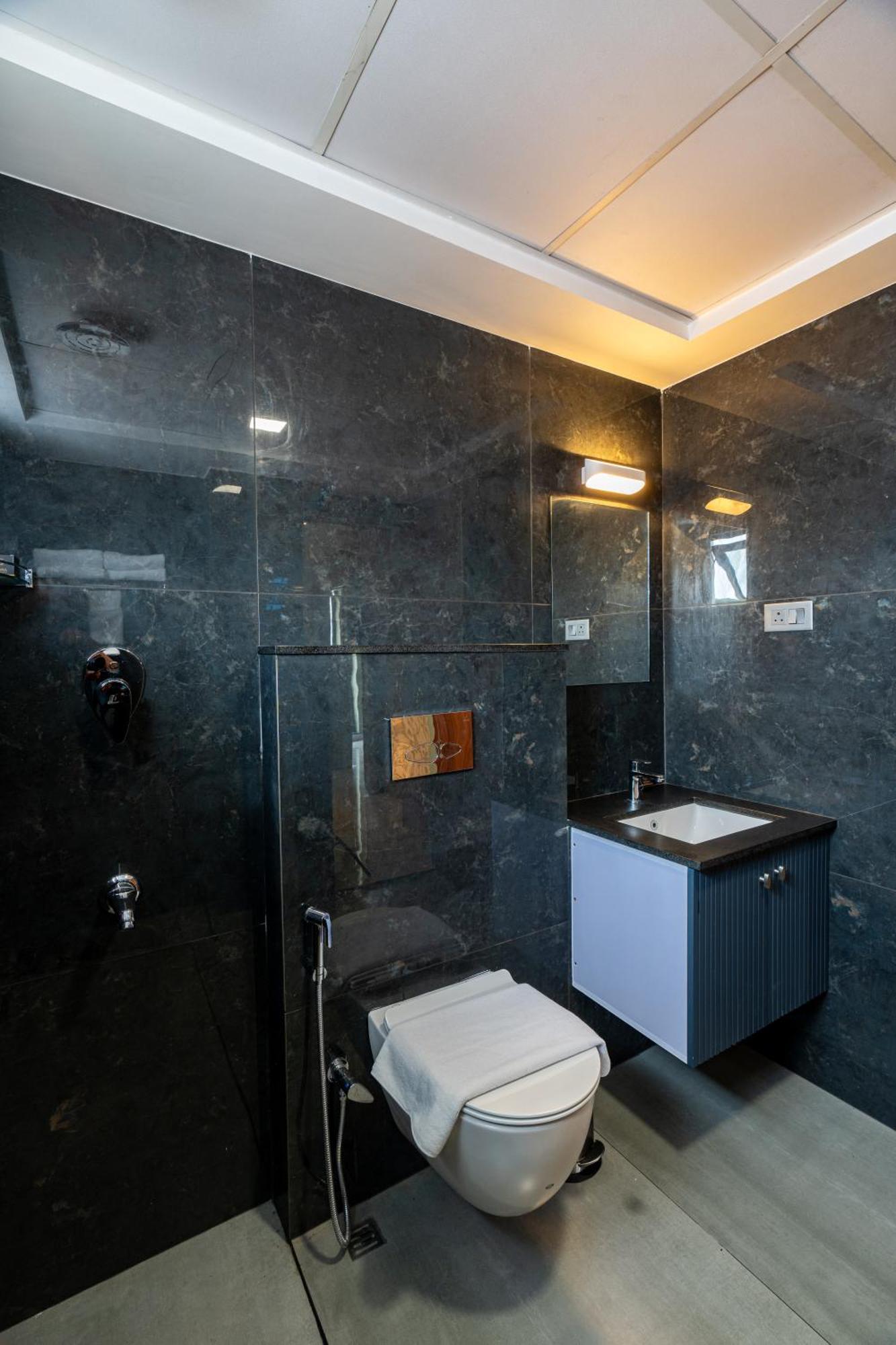 Court 11 By Dimora Hotel Kochi Exterior foto